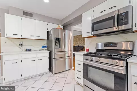 Kitchen - 2302 Muskogee St, Hyattsville, MD 20783 photo 6 of 6