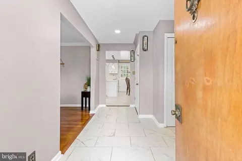 Entry Way - 2302 Muskogee St, Hyattsville, MD 20783 photo 2 of 6