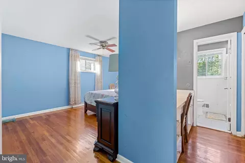 Entry Way - 2302 Muskogee St, Hyattsville, MD 20783 photo 6 of 6