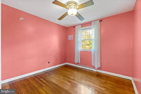 Bedroom - 2302 Muskogee St, Hyattsville, MD 20783 photo 12 of 13