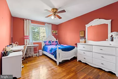 Bedroom - 2302 Muskogee St, Hyattsville, MD 20783 photo 11 of 13