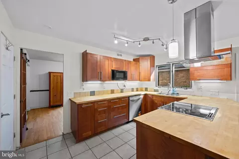 Kitchen - 12101 Duckettown Rd, Laurel, MD 20708 photo 1 of 5