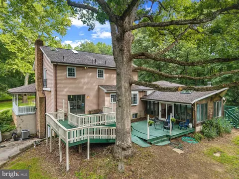 Exterior - 12101 Duckettown Rd, Laurel, MD 20708 photo 14 of 17