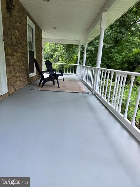 12101 Duckettown Rd, Laurel, MD 20708 photo 5