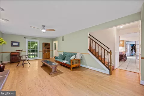Living - 12101 Duckettown Rd, Laurel, MD 20708 photo 1 of 4