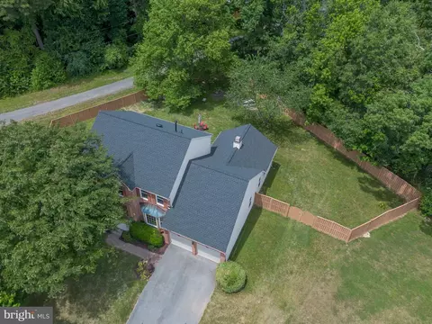 View/Area - 10102 Mallard Pond Ct, Laurel, MD 20708 photo 11 of 17