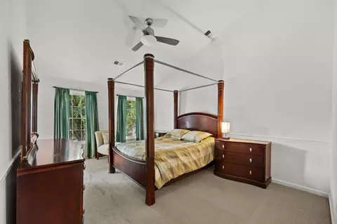 Bedroom - 10102 Mallard Pond Ct, Laurel, MD 20708 photo 1 of 10