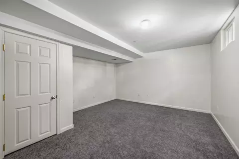 Bedroom - 10102 Mallard Pond Ct, Laurel, MD 20708 photo 9 of 10