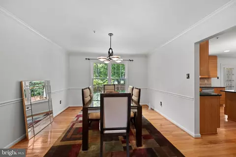 Dining - 10102 Mallard Pond Ct, Laurel, MD 20708 photo 3 of 3