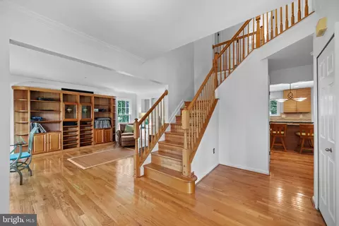 Entry Way - 10102 Mallard Pond Ct, Laurel, MD 20708 photo 1 of 1
