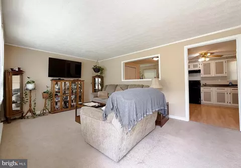 Entry Way - 708 Eucla Dr, Waldorf, MD 20601 photo 1 of 2
