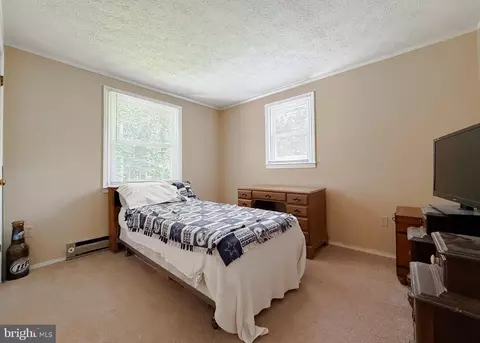 Bedroom - 708 Eucla Dr, Waldorf, MD 20601 photo 2 of 3