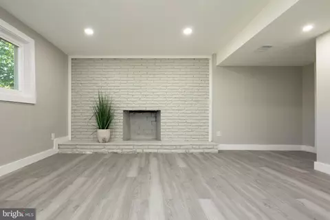Living - 8607 Magnolia Dr, Lanham, MD 20706 photo 2 of 3