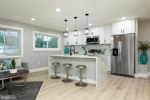 Kitchen - 8607 Magnolia Dr, Lanham, MD 20706 photo 4 of 5