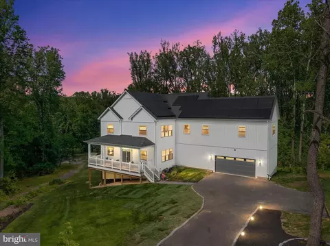 16608 Sylvan Dr, Bowie, MD 20715