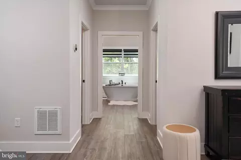 Entry Way - 16608 Sylvan Dr, Bowie, MD 20715 photo 12 of 15