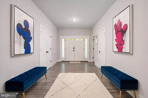 Entry Way - 16608 Sylvan Dr, Bowie, MD 20715 photo 3 of 15