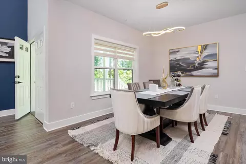 Entry Way - 16608 Sylvan Dr, Bowie, MD 20715 photo 4 of 15