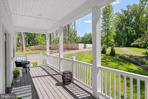 Exterior - 16608 Sylvan Dr, Bowie, MD 20715 photo 14 of 14