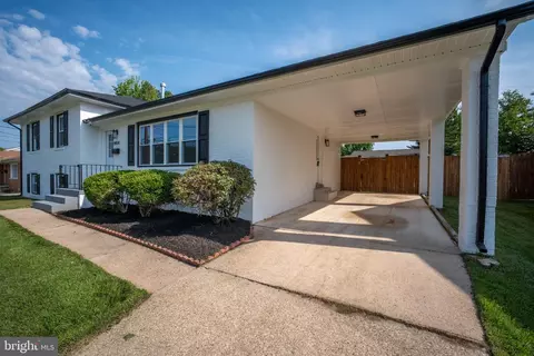 9414 Eldred Pl, Lanham, MD 20706 photo 2