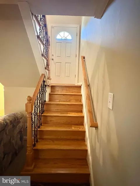 Entry Way - 5904 Spell Rd, Clinton, MD 20735 photo 3 of 3