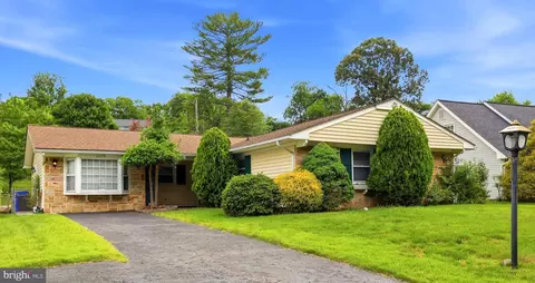 12308 Melling Ln, Bowie, MD 20715