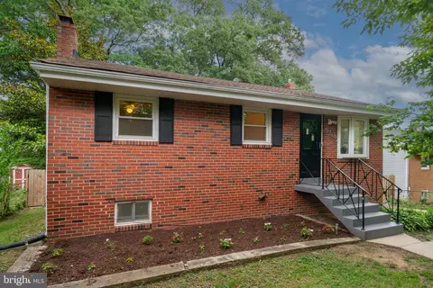 9205 49th Ave, College Park, MD 20740