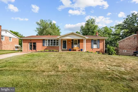 6301 Brooke Jane Dr, Clinton, MD 20735