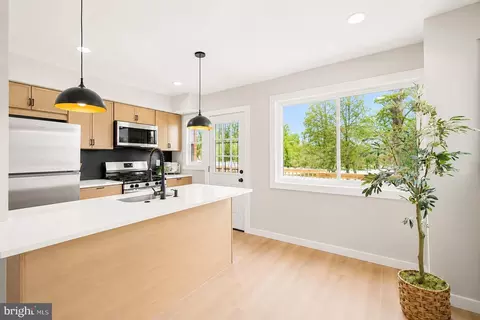 4933 38th Ave, Hyattsville, MD 20782