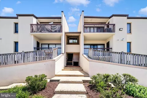 10125 Prince Pl #103-11B, Marlboro, MD 20774
