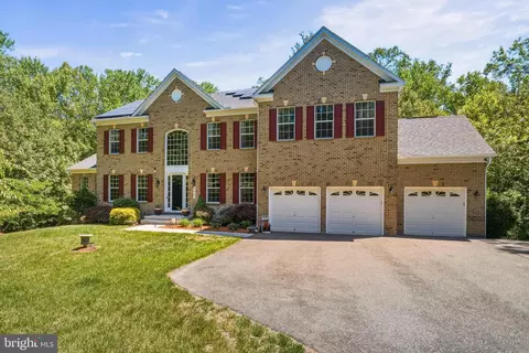 8800 Trumps Hill Rd, Marlboro, MD 20772