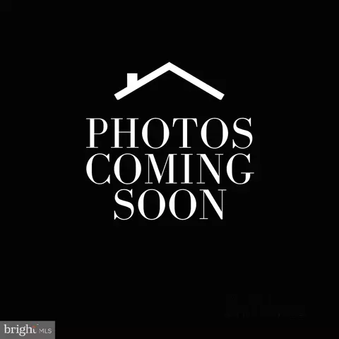 2034 N Anvil Ln, Temple Hills, MD 20748