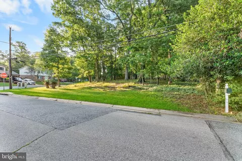 600 Kings Ln, Fort Washington, MD 20744