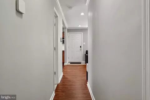 Entry Way - 819 Clovis Ave, Capitol Heights, MD 20743 photo 1 of 1