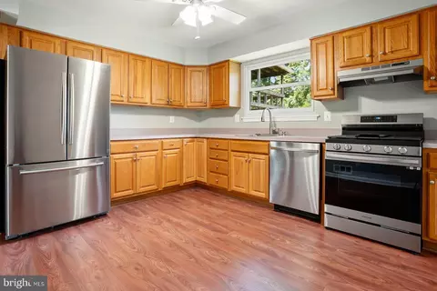 Kitchen - 11910 Callow Ter, Laurel, MD 20708 photo 1 of 2
