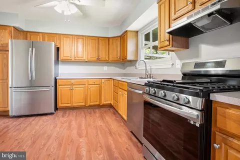 Kitchen - 11910 Callow Ter, Laurel, MD 20708 photo 2 of 2
