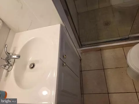 Bath - 329 Talbott Ave, Laurel, MD 20707 photo 4 of 4