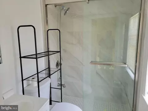 Bath - 329 Talbott Ave, Laurel, MD 20707 photo 1 of 4