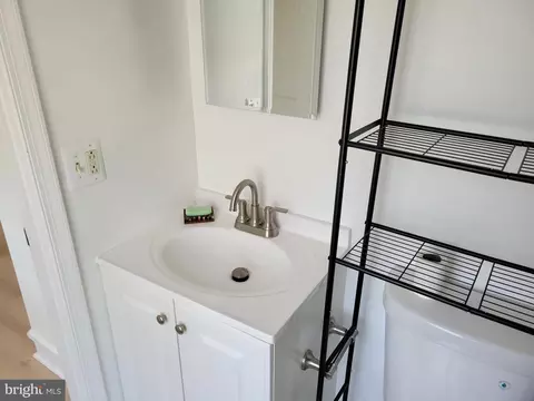 Bath - 329 Talbott Ave, Laurel, MD 20707 photo 2 of 4
