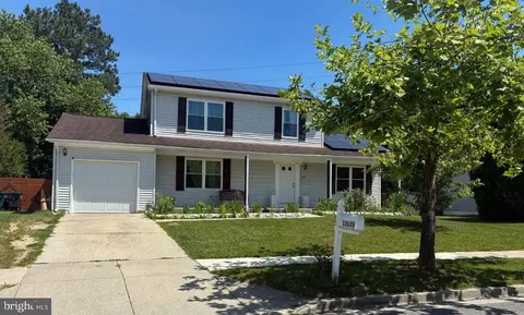12639 Hillmeade Dr, Bowie, MD 20720