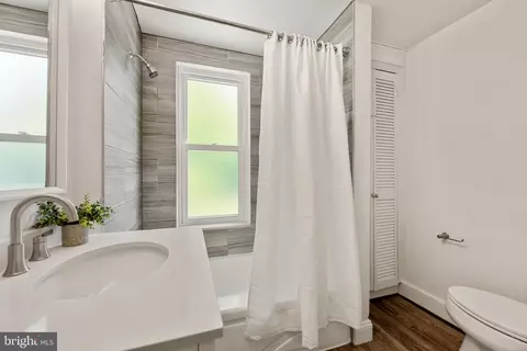 Bath - 3204 Perry St, Mount Rainier, MD 20712 photo 2 of 2