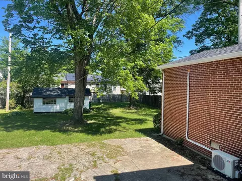 Exterior - 6901 100th Ave, Lanham, MD 20706 photo 2 of 4