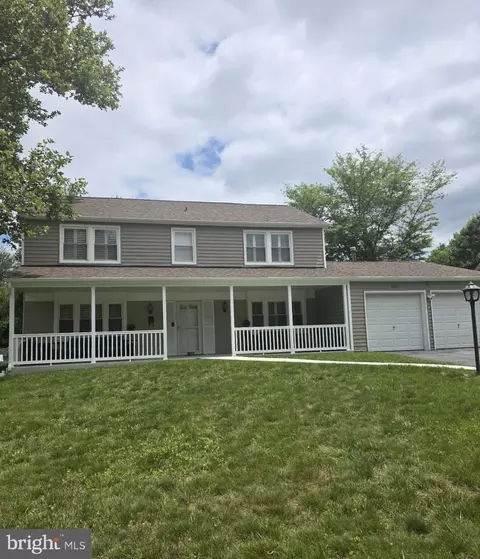 12211 Wynmore Ln, Bowie, MD 20715