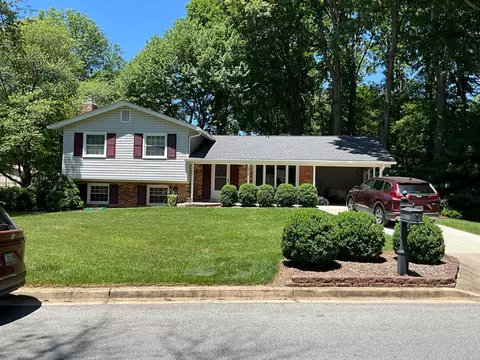 16308 Gales St, Laurel, MD 20707