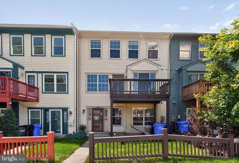 7822 Chapel Cove Dr, Laurel, MD 20707