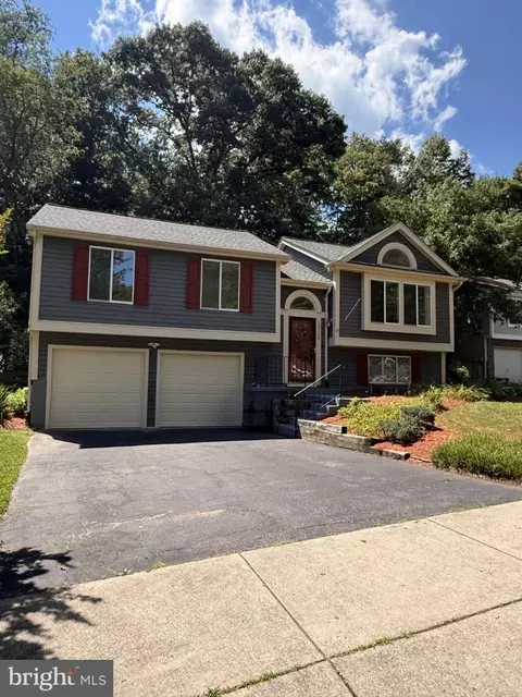 Exterior - 13514 Steeplechase Dr, Bowie, MD 20715 photo 2 of 9