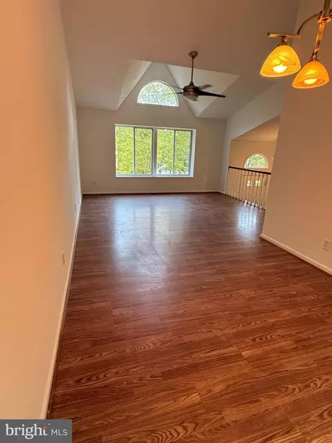 Living - 13514 Steeplechase Dr, Bowie, MD 20715 photo 4 of 5