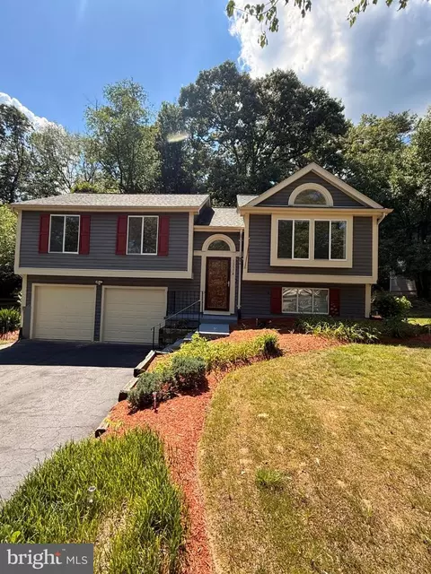 Exterior - 13514 Steeplechase Dr, Bowie, MD 20715 photo 3 of 9