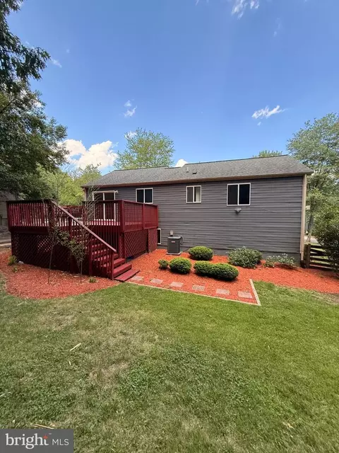 Exterior - 13514 Steeplechase Dr, Bowie, MD 20715 photo 4 of 9