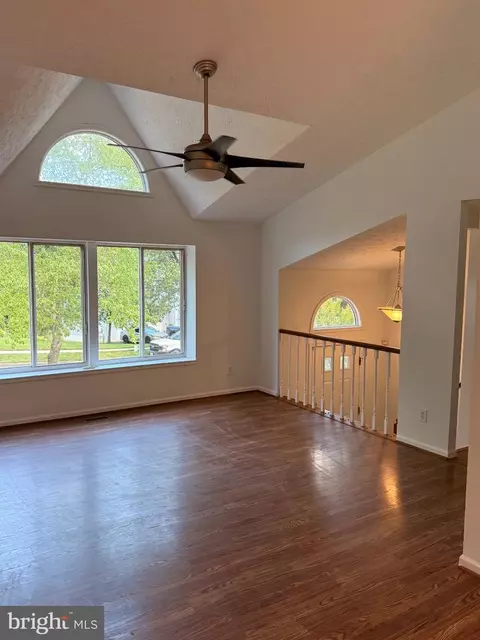 Living - 13514 Steeplechase Dr, Bowie, MD 20715 photo 3 of 5